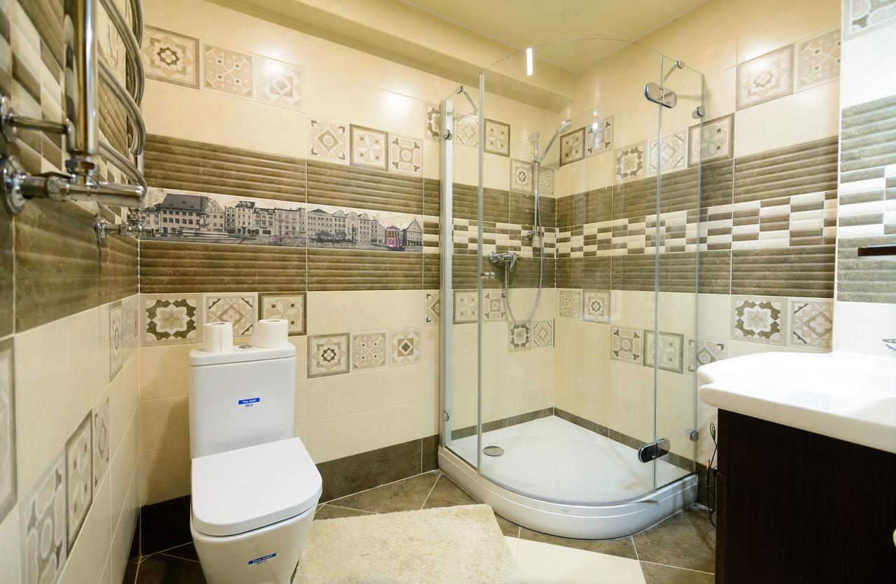 Vip Апартаменти Ван Гог На Площі Ринок Lviv Ngoại thất bức ảnh