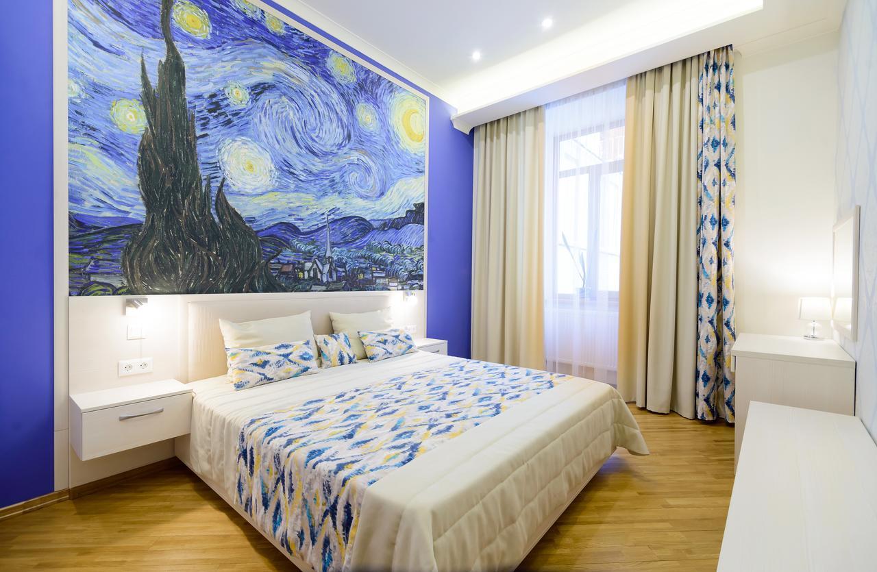 Vip Апартаменти Ван Гог На Площі Ринок Lviv Ngoại thất bức ảnh